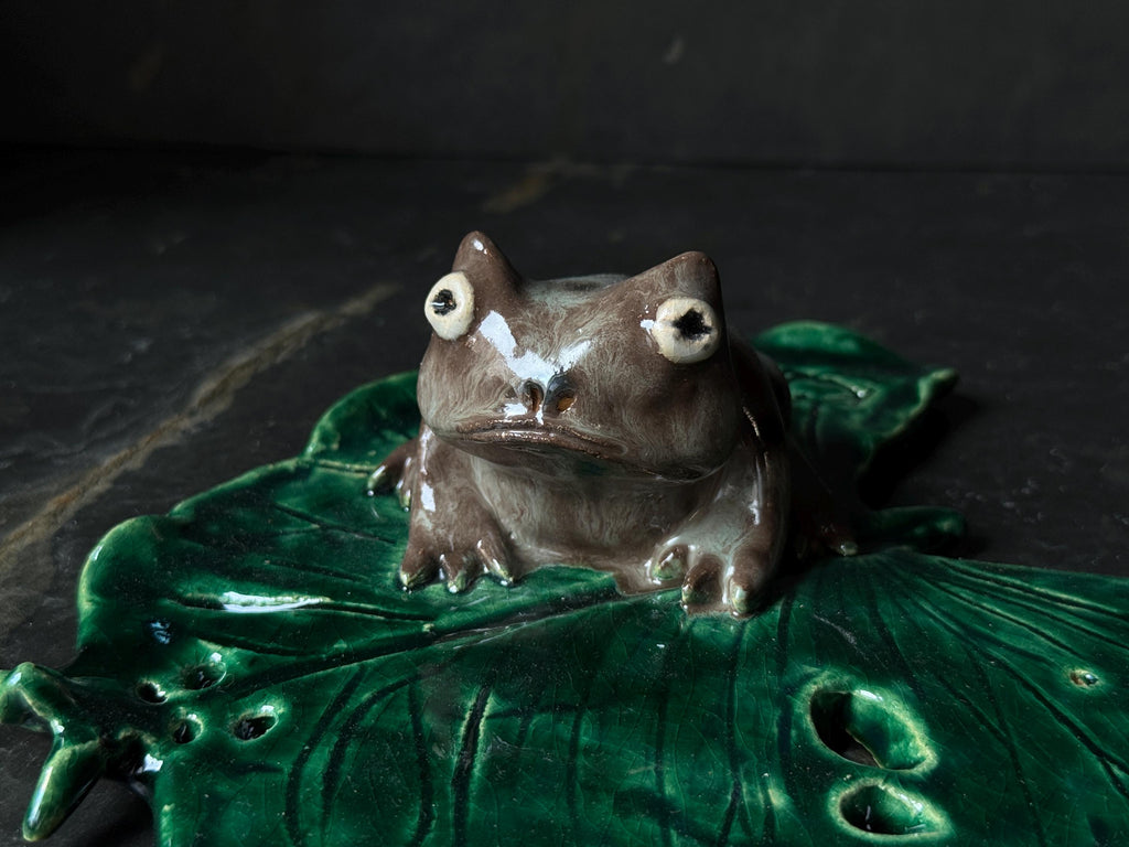Ceramic Frog Incense Holder, Handmade Frog Decor, Palo Santo Holder, Frog Sculpture, Cottagecore Gift for Frog Lovers
