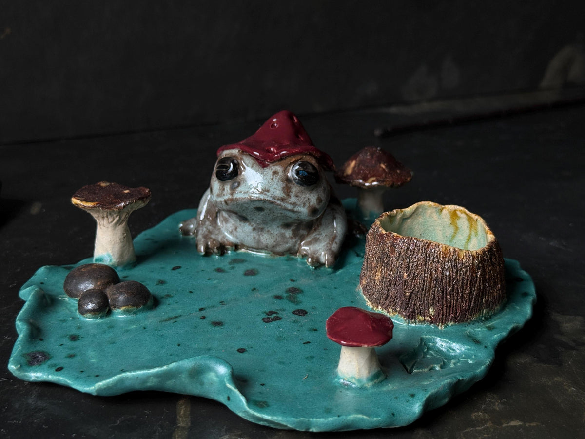 Ceramic Frog Incense Holder, Handmade Frog Decor, Palo Santo Holder, Frog Sculpture, Cottagecore Gift for Frog Lovers