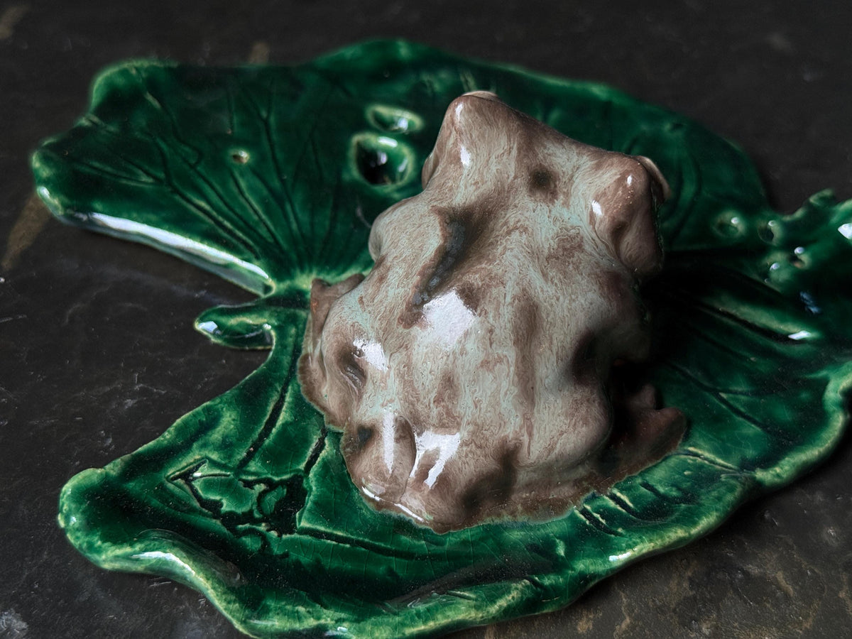 Ceramic Frog Incense Holder, Handmade Frog Decor, Palo Santo Holder, Frog Sculpture, Cottagecore Gift for Frog Lovers