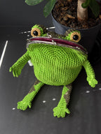 Goblincore Green Frog Bag – Crochet Frog Purse & Crossbody