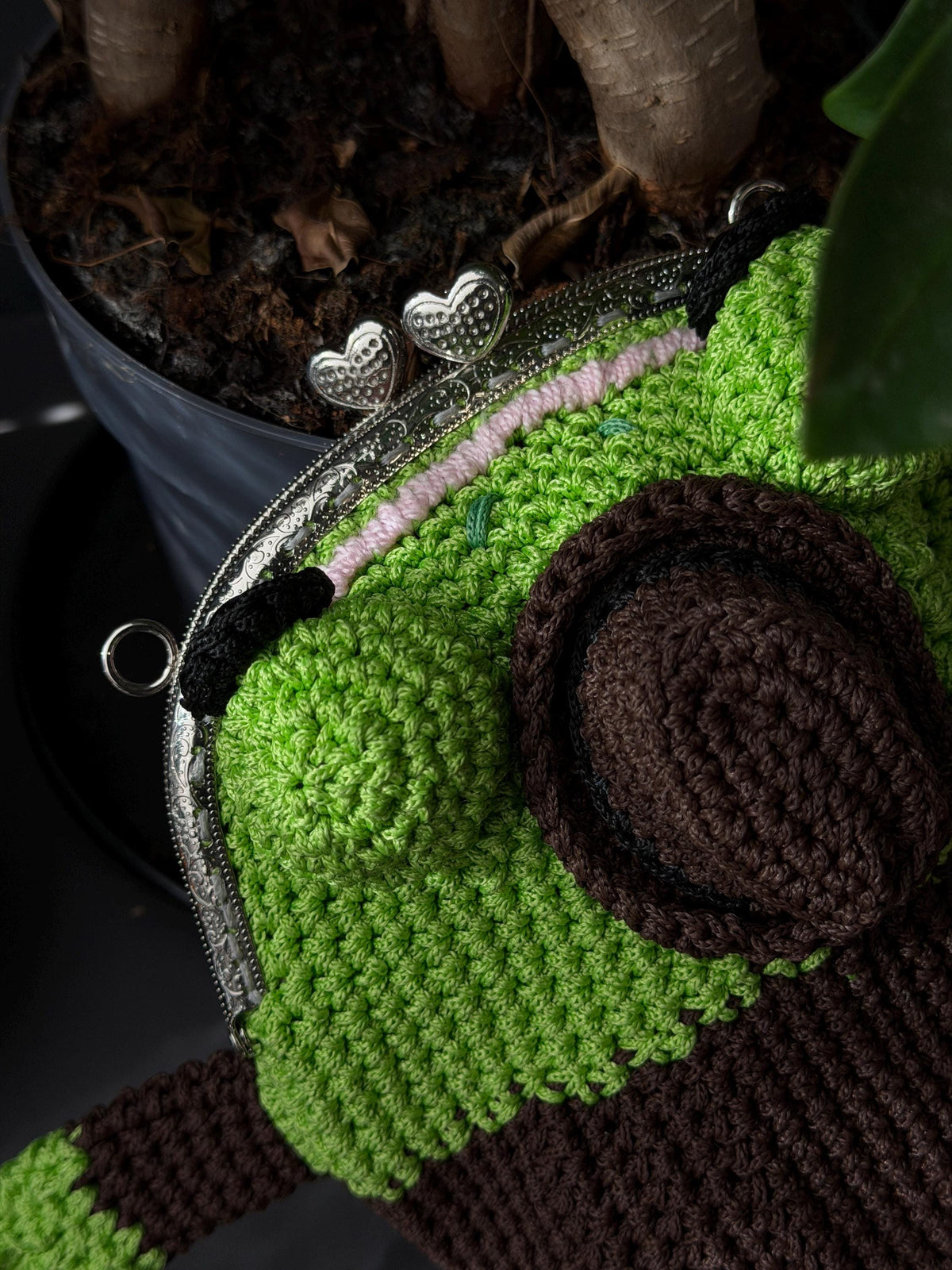 Detective Frog Crochet Bag, Frog Crossbody Purse, Handmade Frog Bag with Hat & Shoes, Cottagecore Frog Gift