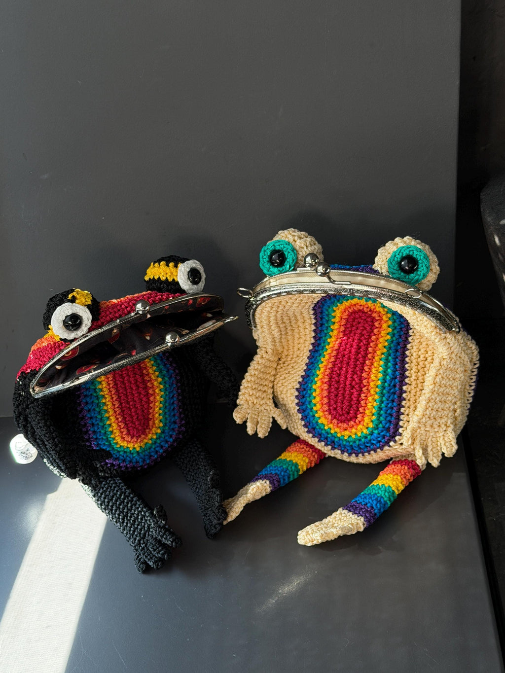 Rainbow Frog Crochet Purse – Colorful Handmade Frog Crossbody Bag