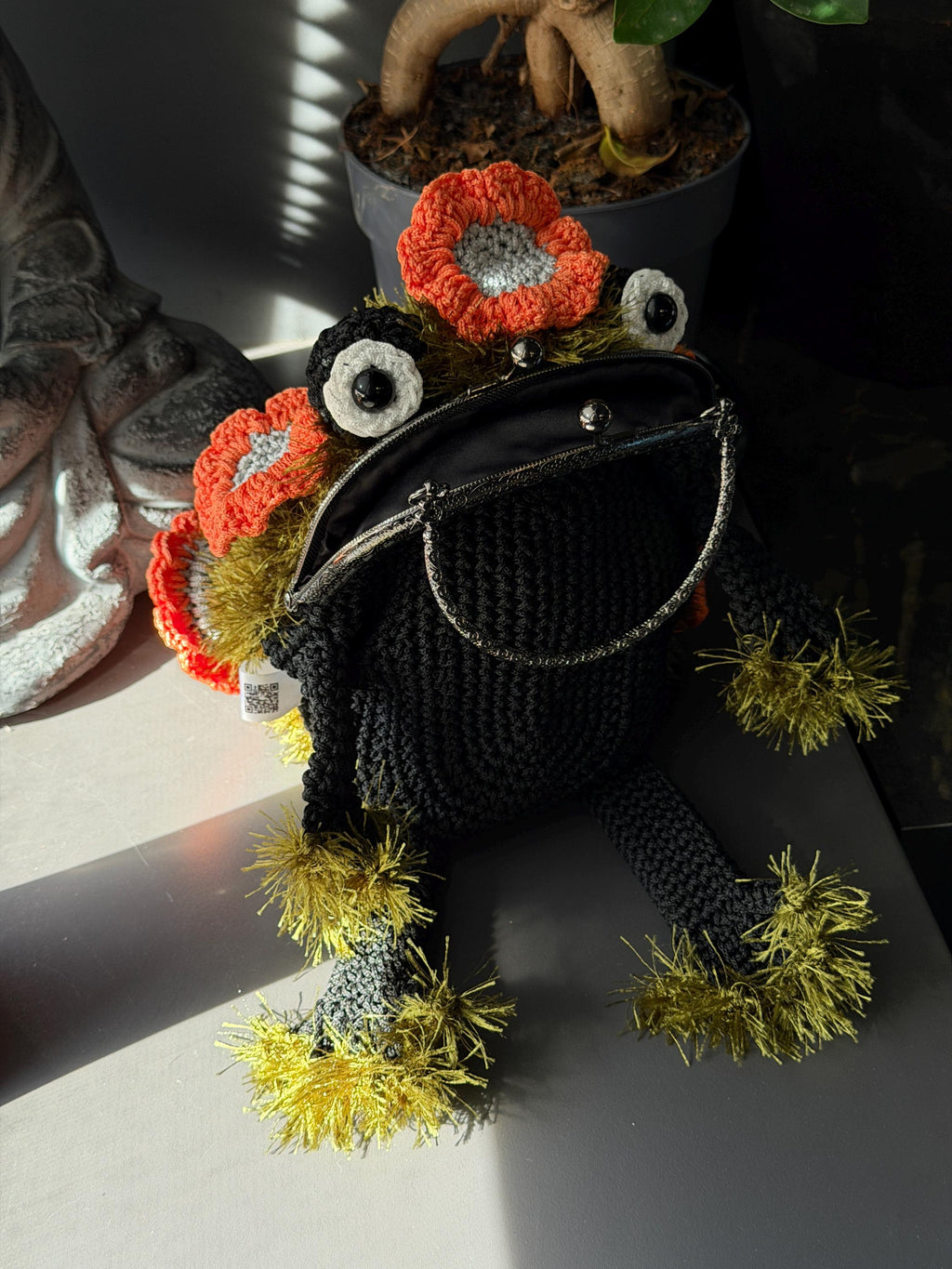 Chanterelle Mushroom Frog Bag, Crochet Frog Crossbody Bag, Mossy Forest Purse, Goblincore Cottagecore Handmade Bag