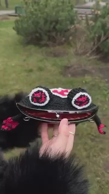 Crochet Frog Bag in Dark Anime Style – Handmade Frog Purse with Red Clouds